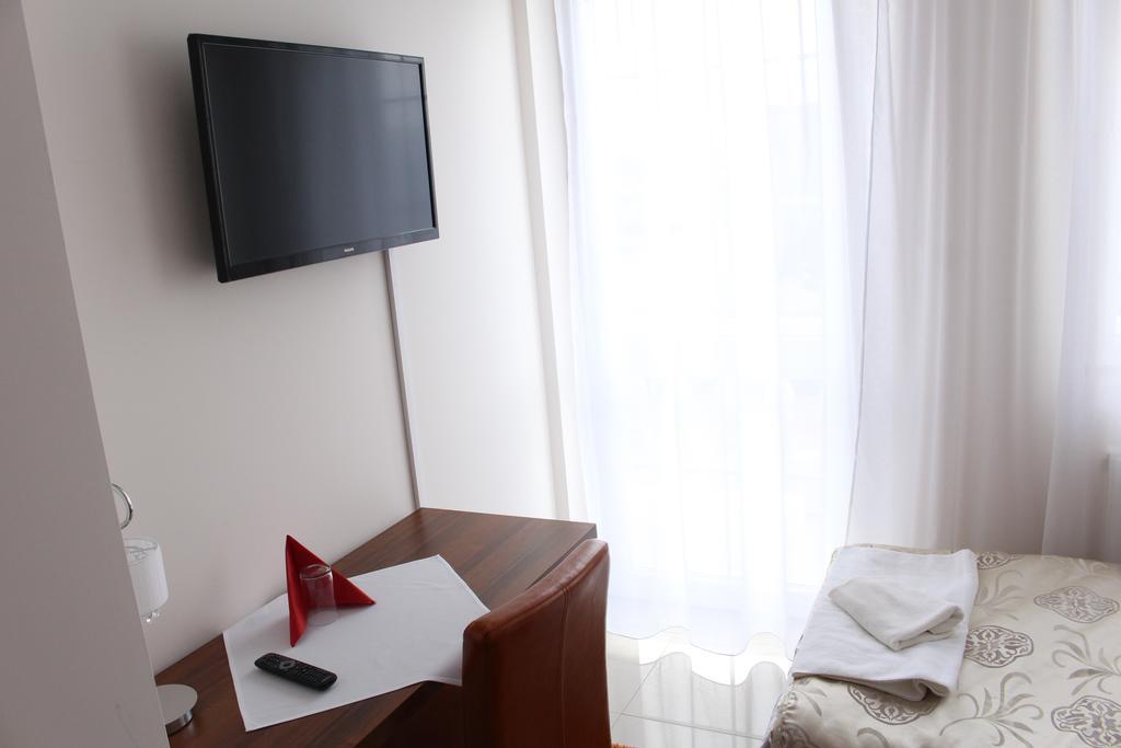 Belweder Porosły Quarto foto
