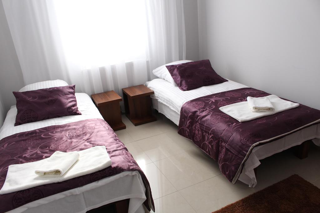 Belweder Porosły Quarto foto